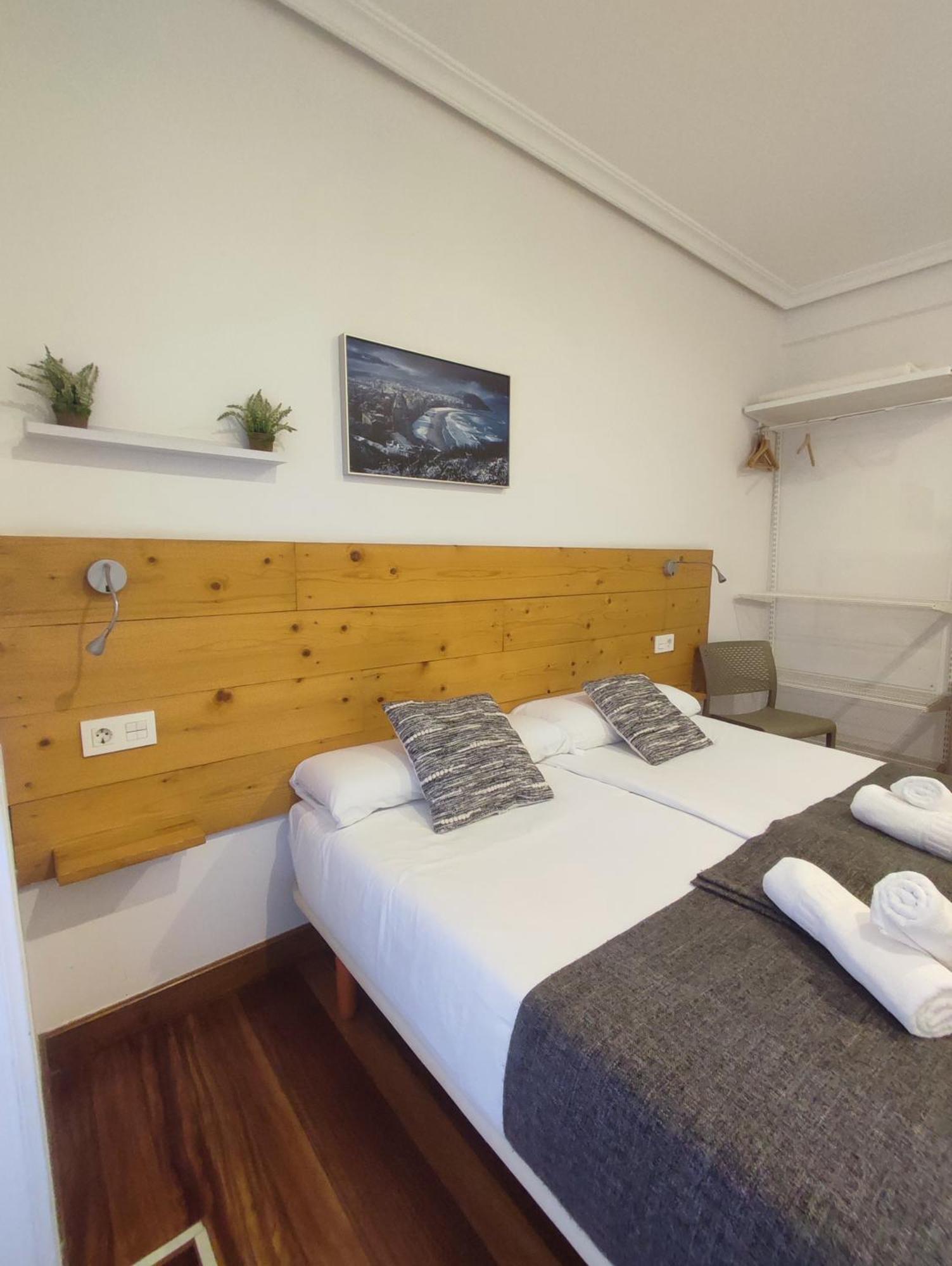 Pension Urkia San Sebastián Exterior foto